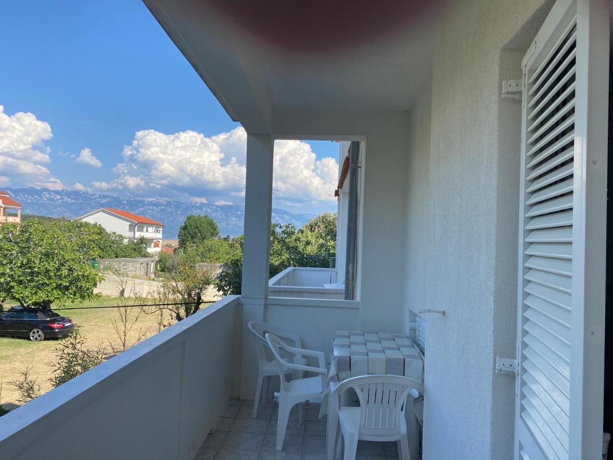 Apartments Marija โลปาร์ ภายนอก รูปภาพ